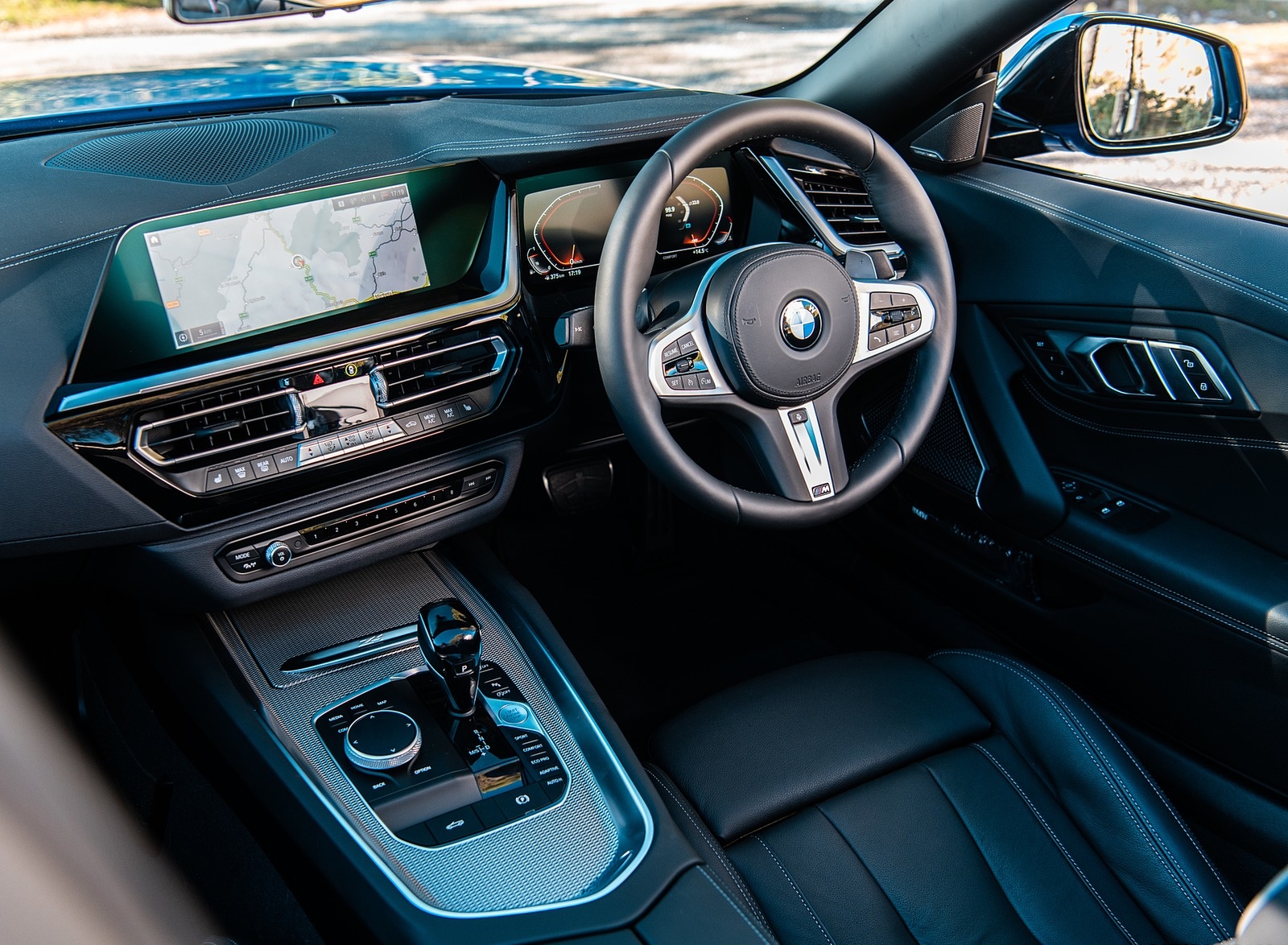 2019 BMW Z4 sDrive20i (UK-Spec) Interior Cockpit Wallpapers #48 of 140