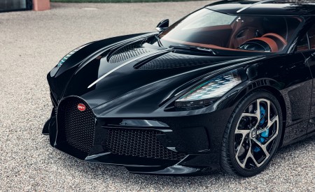 2019 Bugatti La Voiture Noire Detail Wallpapers 450x275 (14)