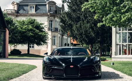 2019 Bugatti La Voiture Noire Front Wallpapers 450x275 (5)