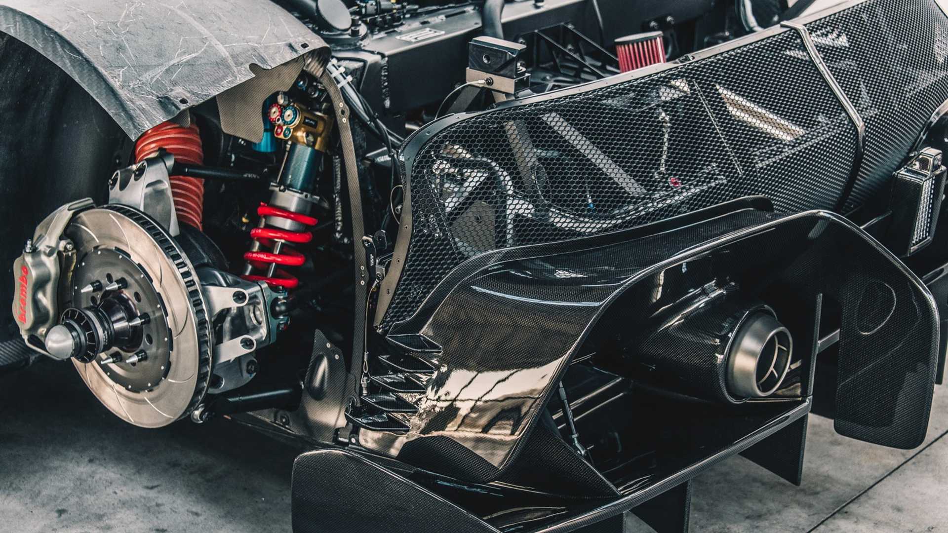 2019 Ferrari P80/C Engine Wallpapers #11 of 26