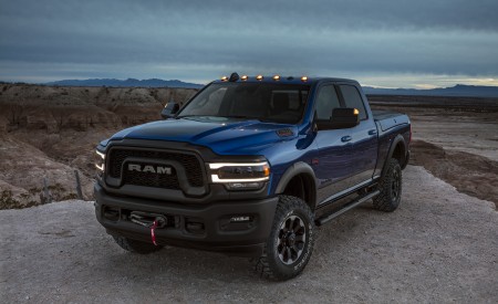 2019 Ram 2500 Power Wagon (Color: Blue Streak) Front Three-Quarter Wallpapers 450x275 (20)