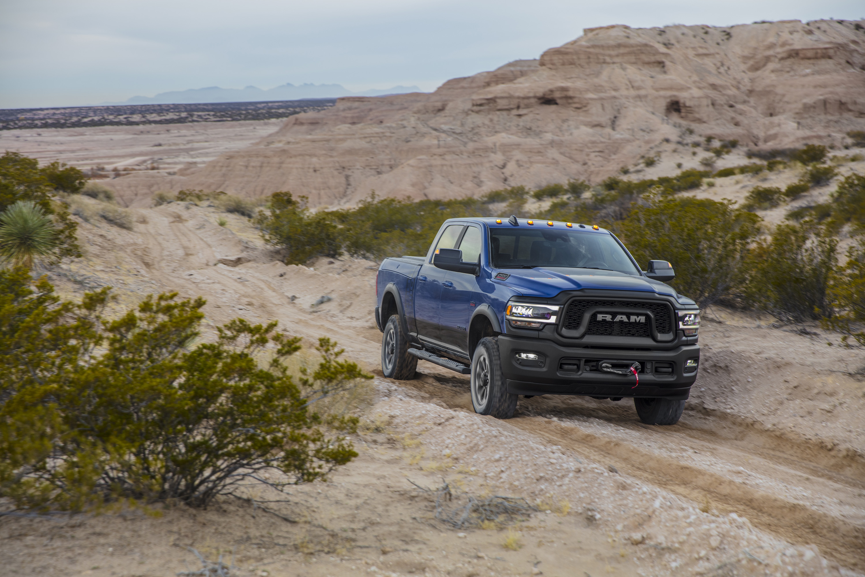 2019 Ram 2500 Power Wagon (Color: Blue Streak) Front Three-Quarter Wallpapers (10)