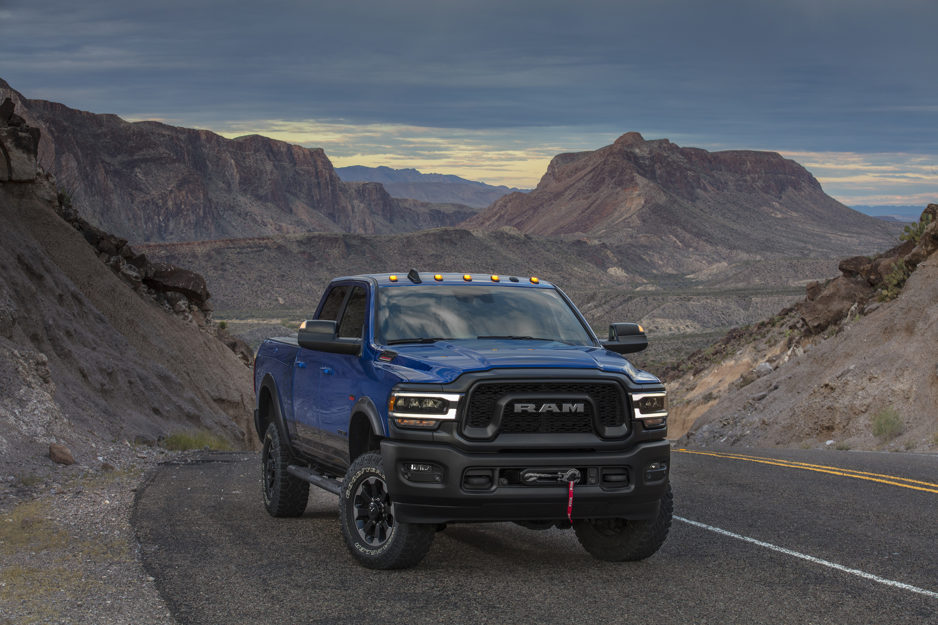 2019 Ram 2500 Power Wagon (Color: Blue Streak) Front Wallpapers #23 of 64