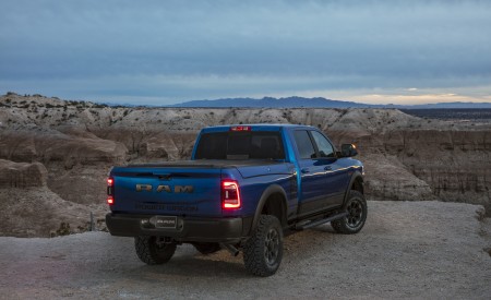 2019 Ram 2500 Power Wagon (Color: Blue Streak) Rear Three-Quarter Wallpapers 450x275 (25)