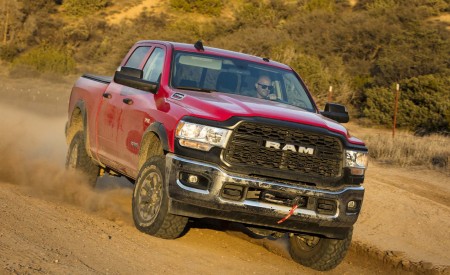 2019 Ram 2500 Power Wagon (Color: Flame Red) Front Three-Quarter Wallpapers 450x275 (38)