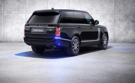 2019 Range Rover Sentinel Armored Vehicle Rear Three-Quarter Wallpapers 450x275 (6)