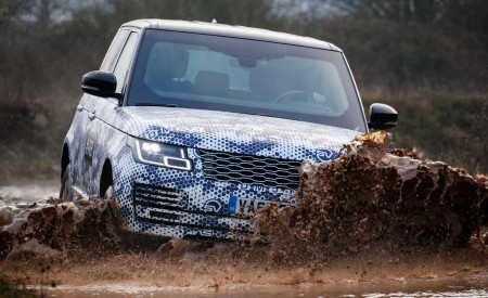 2019 Range Rover Sentinel Armored Vehicle Testing Wallpapers 450x275 (12)