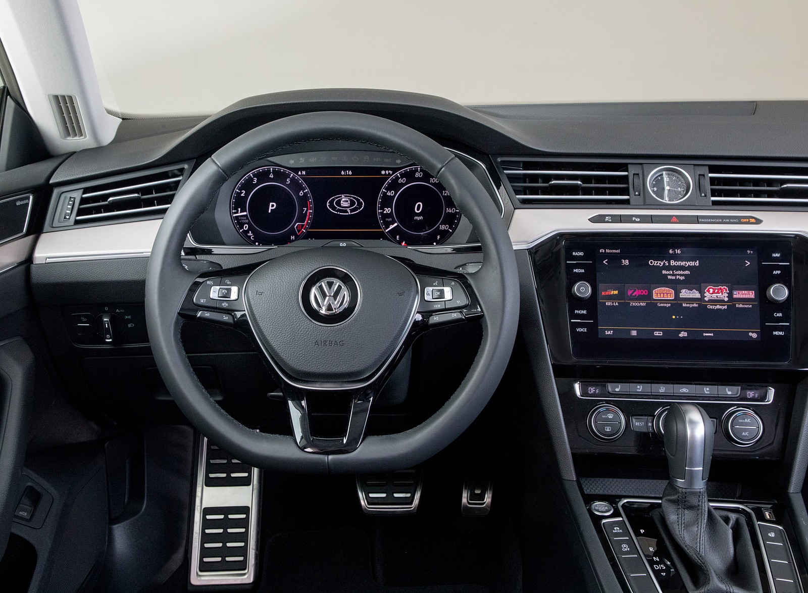 2019 Volkswagen Arteon (US-Spec) Interior Cockpit Wallpapers #21 of 26