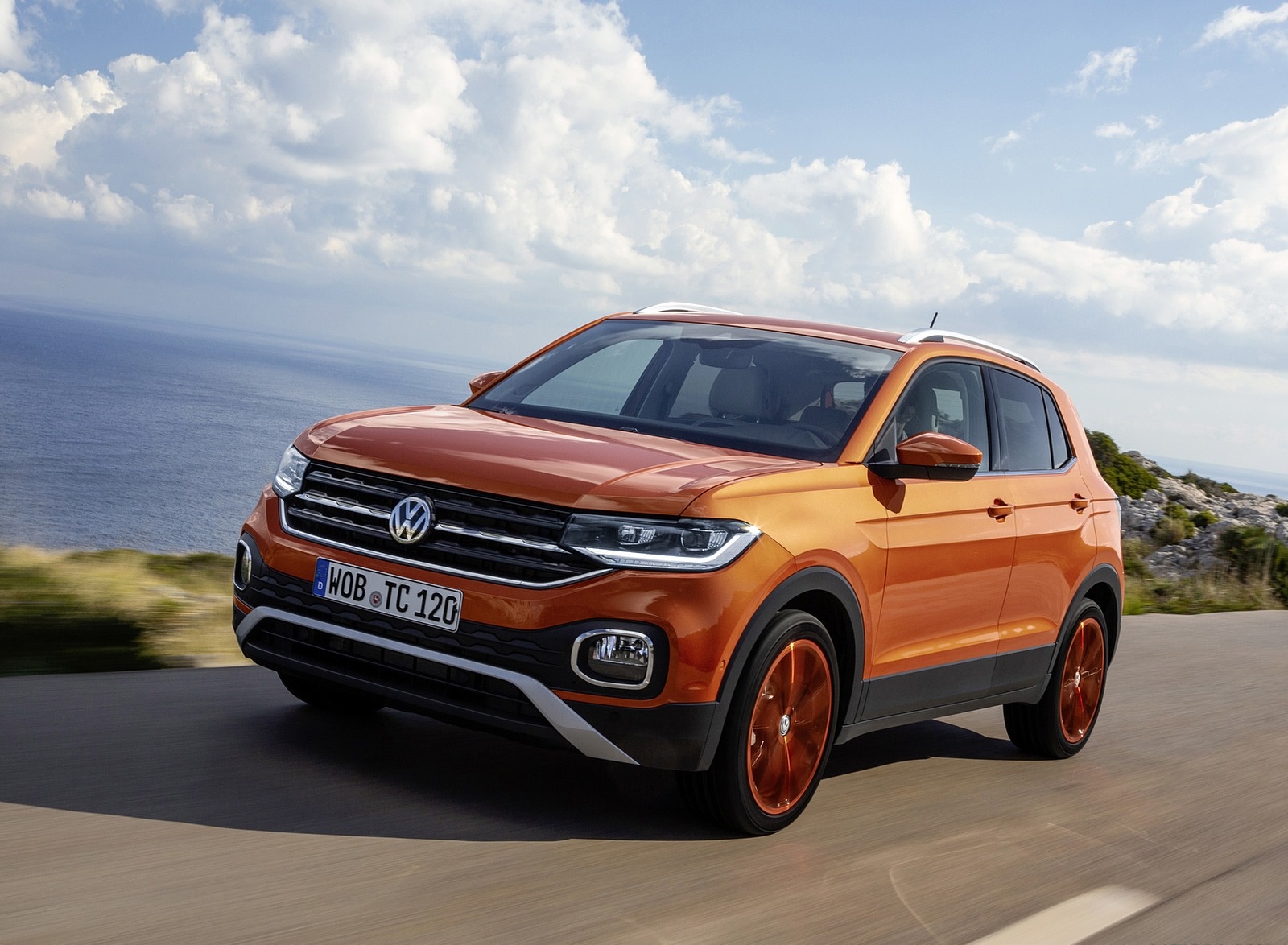 2019 Volkswagen T-Cross Front Three-Quarter Wallpapers #4 of 74