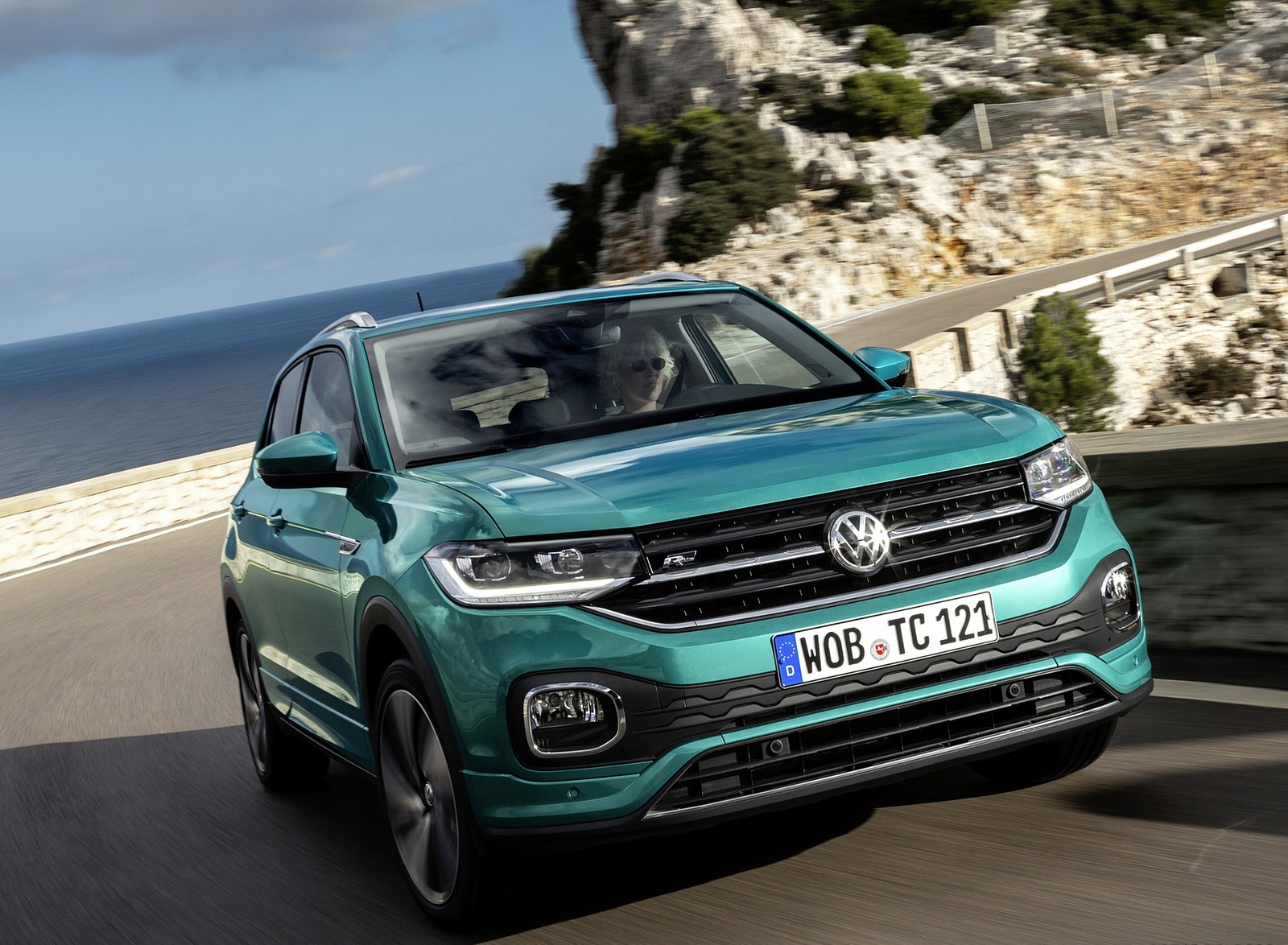 2019 Volkswagen T-Cross Front Wallpapers #29 of 74