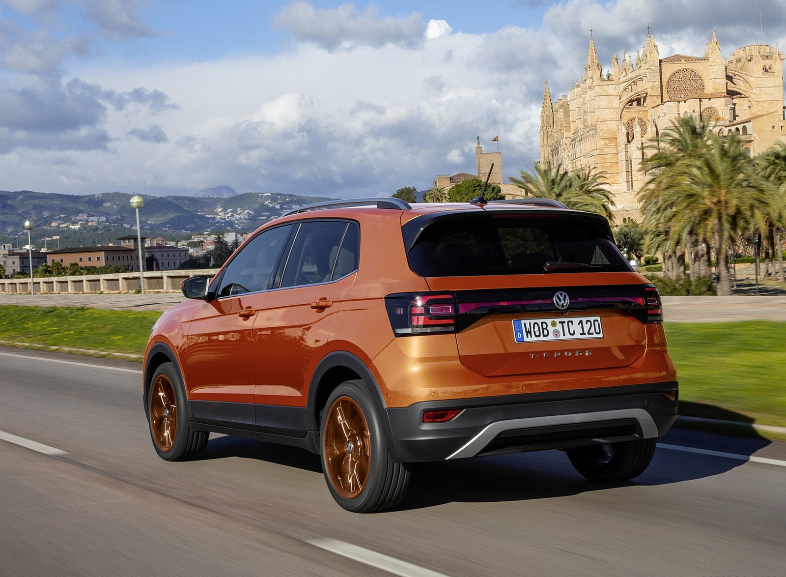 2019 Volkswagen T-Cross Rear Three-Quarter Wallpapers (9)