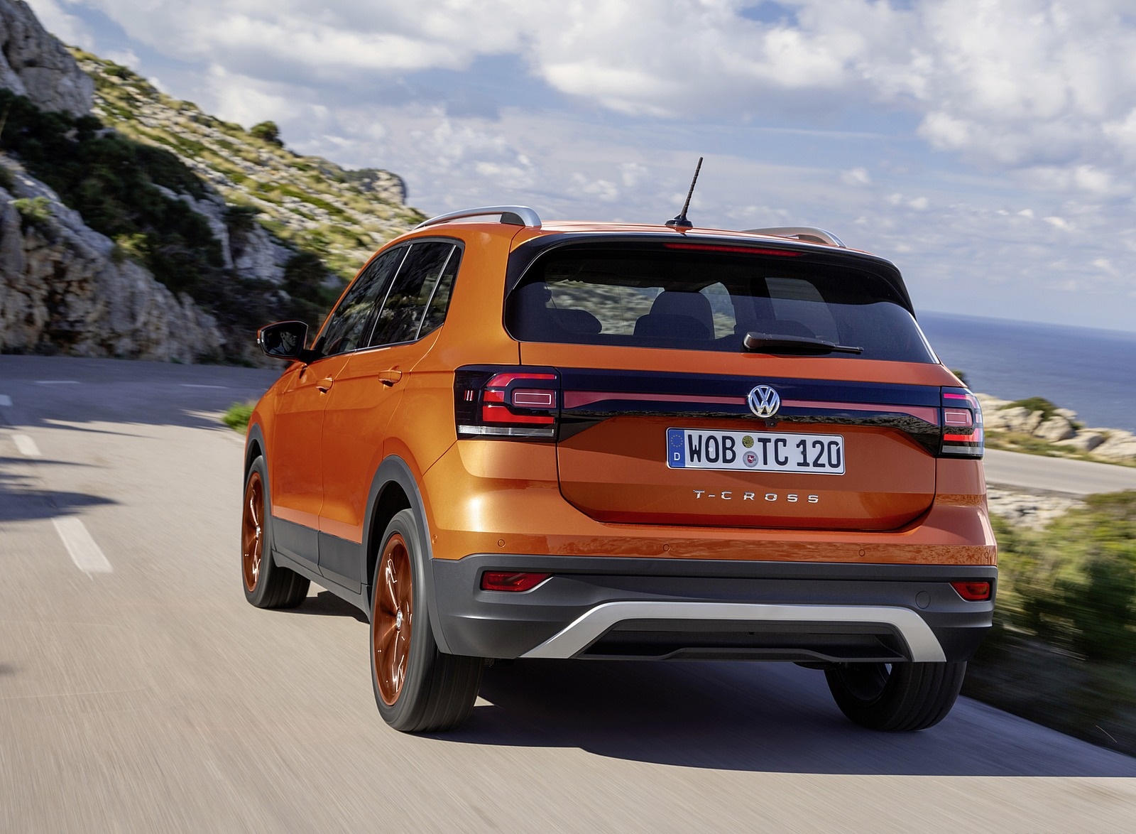 2019 Volkswagen T-Cross Rear Wallpapers (10)