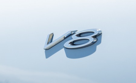 2020 Bentley Continental GT V8 Convertible Badge Wallpapers 450x275 (15)