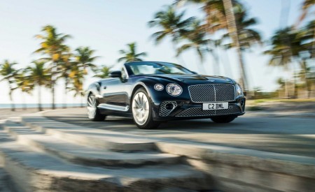 2020 Bentley Continental GT V8 Convertible Front Three-Quarter Wallpapers 450x275 (96)