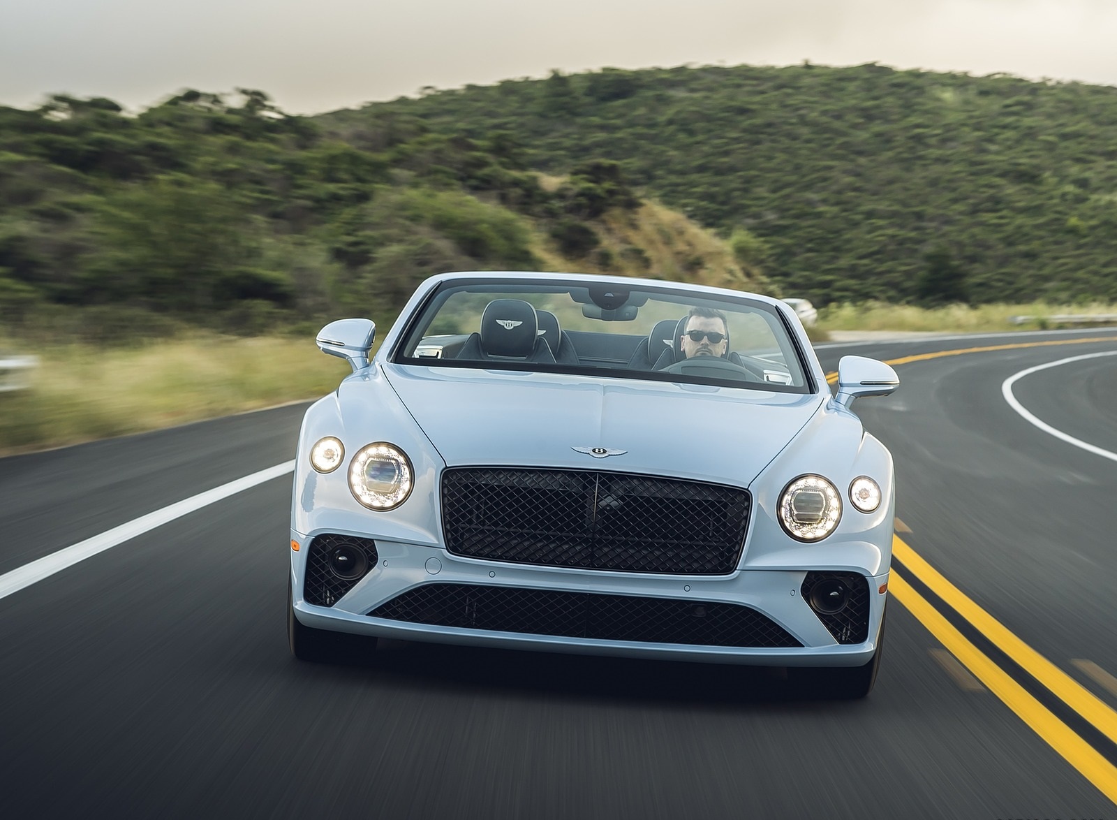 2020 Bentley Continental GT V8 Convertible Front Wallpapers (5)