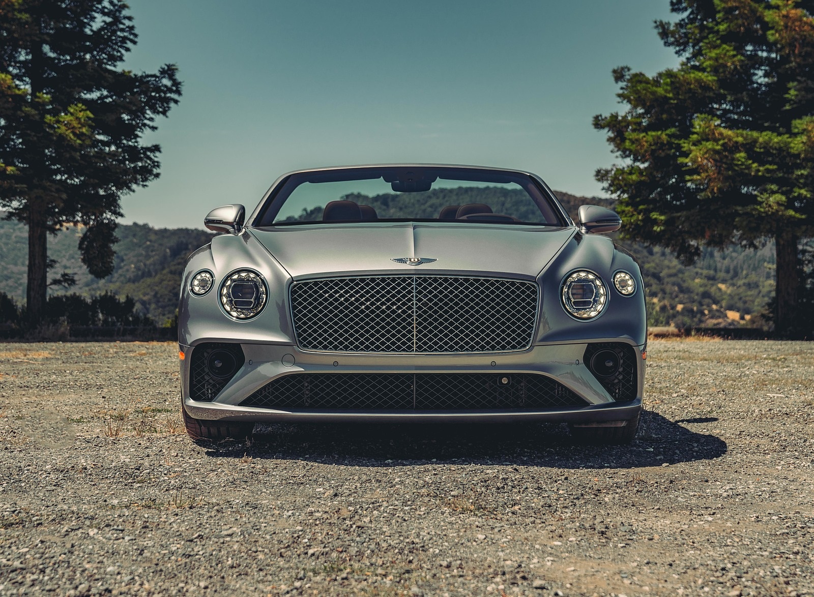 2020 Bentley Continental GT V8 Convertible Front Wallpapers #45 of 111