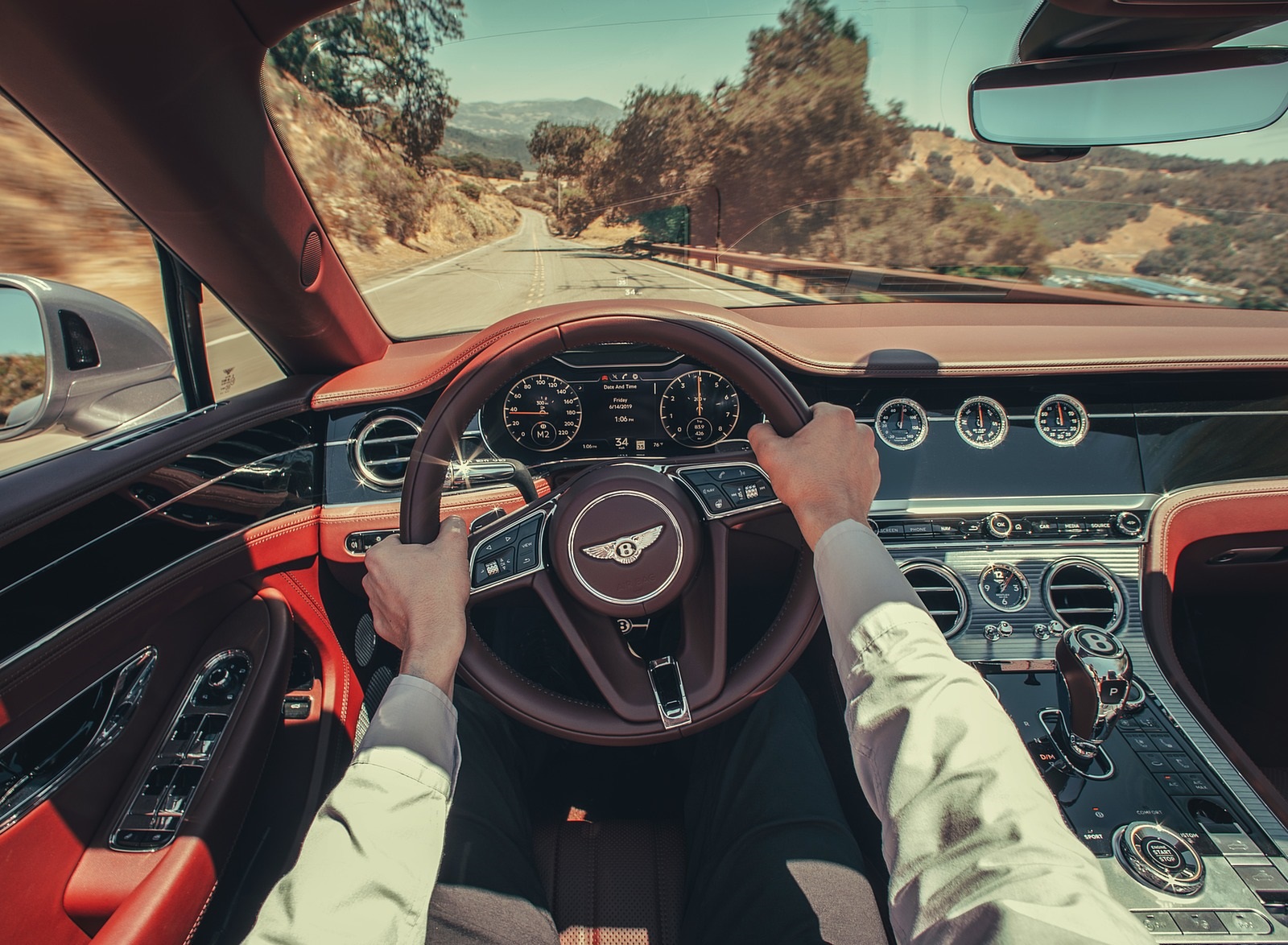 2020 Bentley Continental GT V8 Convertible Interior Cockpit Wallpapers #75 of 111