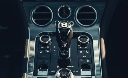 2020 Bentley Continental GT V8 Coupe Central Console Wallpapers 450x275 (119)