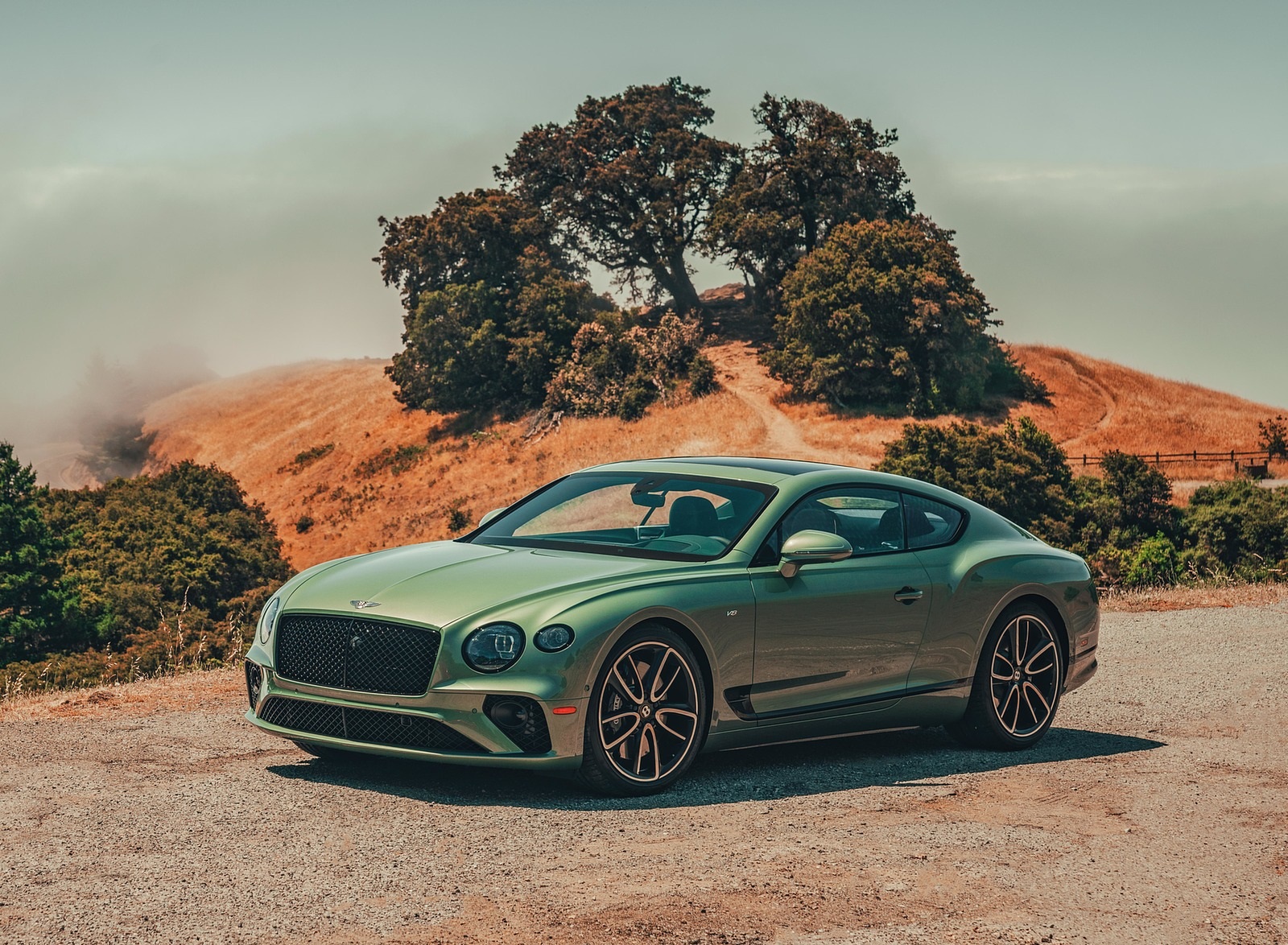 2020 Bentley Continental GT V8 Coupe Front Three-Quarter Wallpapers #76 of 135
