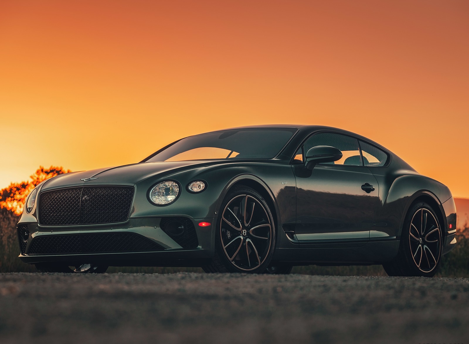 2020 Bentley Continental GT V8 Coupe Front Three-Quarter Wallpapers #77 of 135