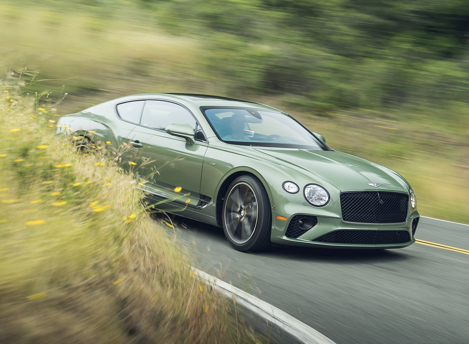 2020 Bentley Continental GT V8 Coupe Front Three-Quarter Wallpapers #53 of 135