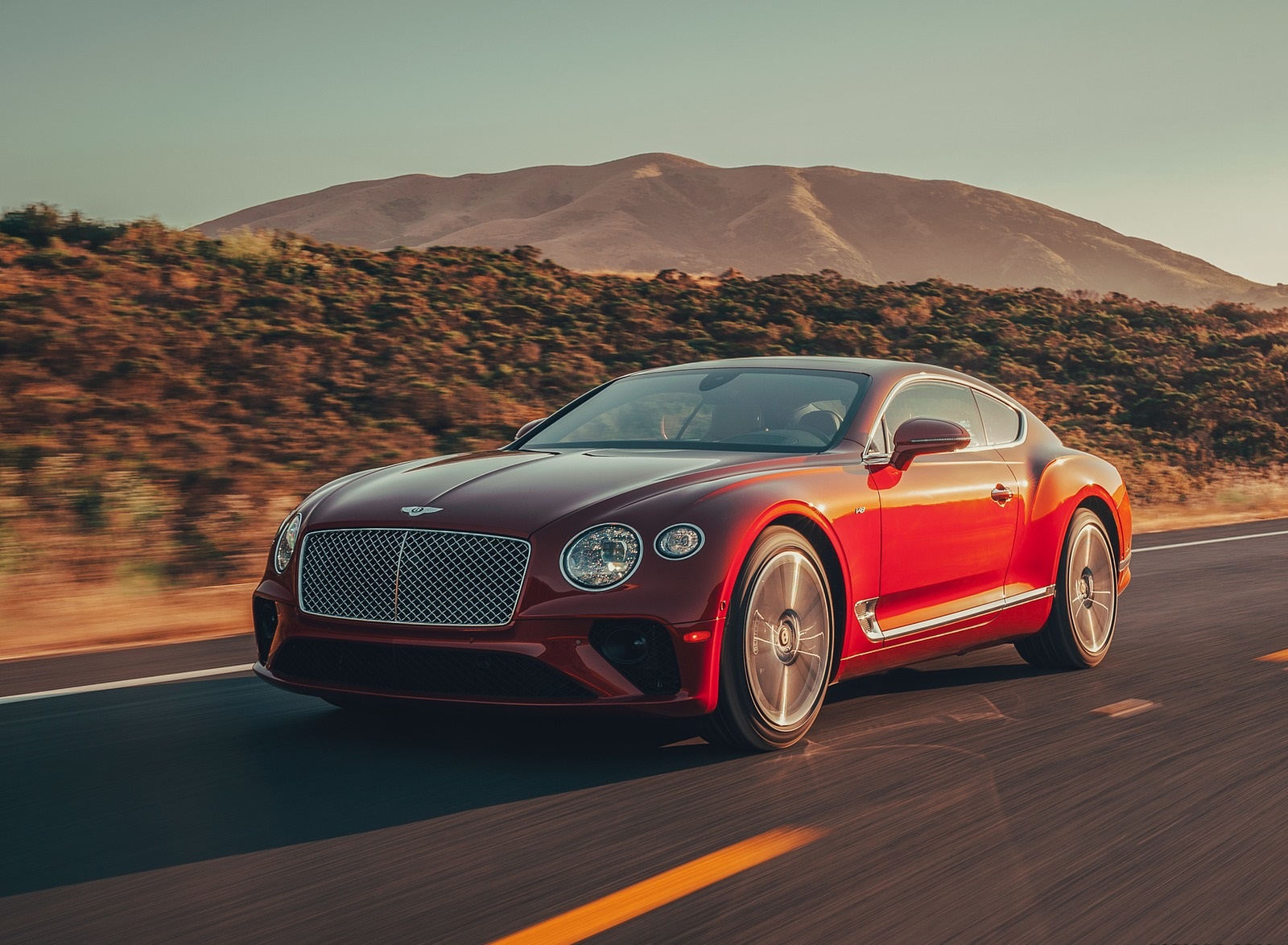 2020 Bentley Continental GT V8 Coupe Front Three-Quarter Wallpapers (2)