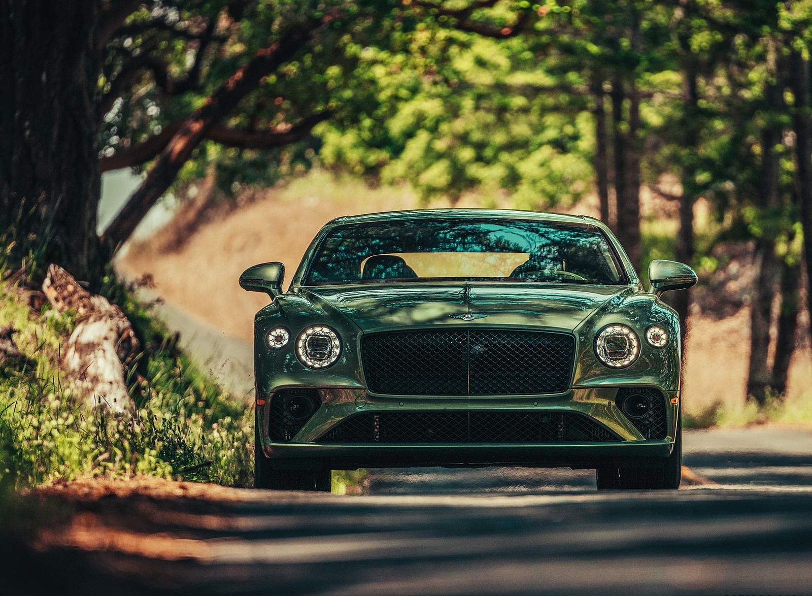 2020 Bentley Continental GT V8 Coupe Front Wallpapers #63 of 135