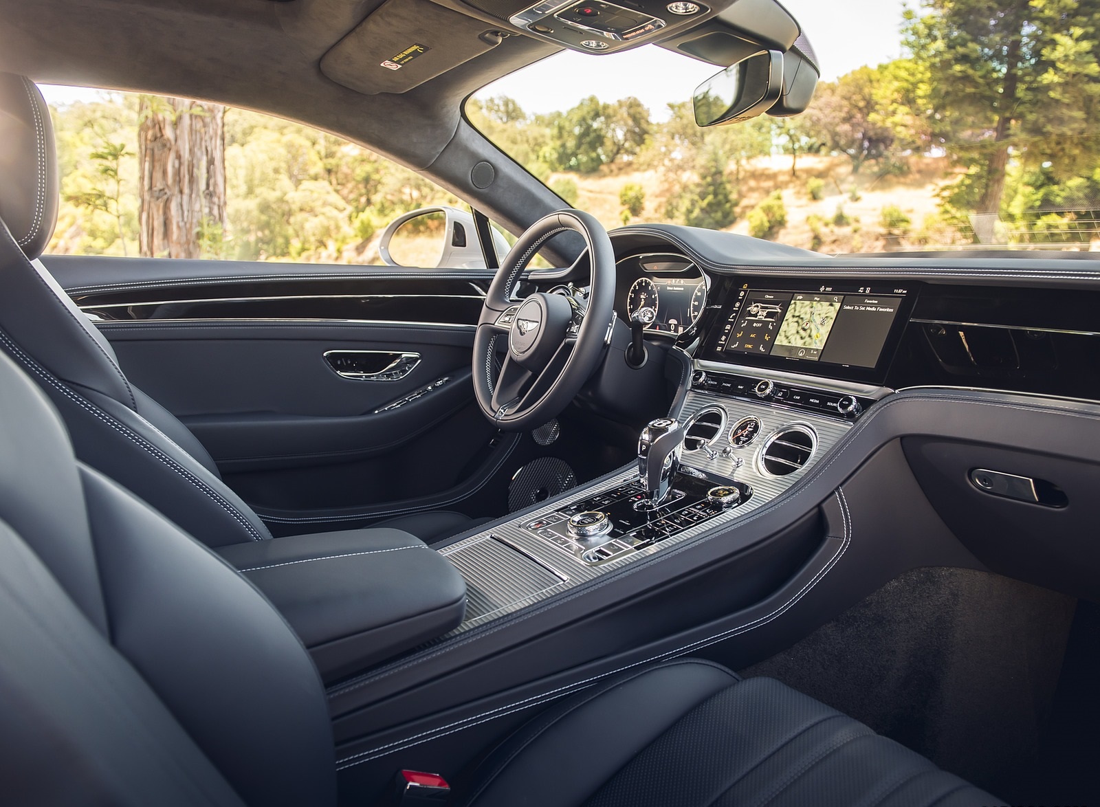 Bentley Continental gt 2015 салон