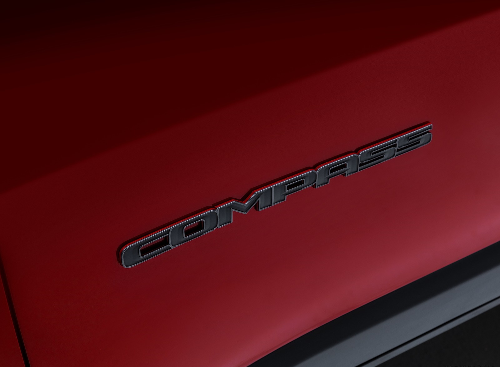 2020 Jeep Compass PHEV Badge Wallpapers (10)