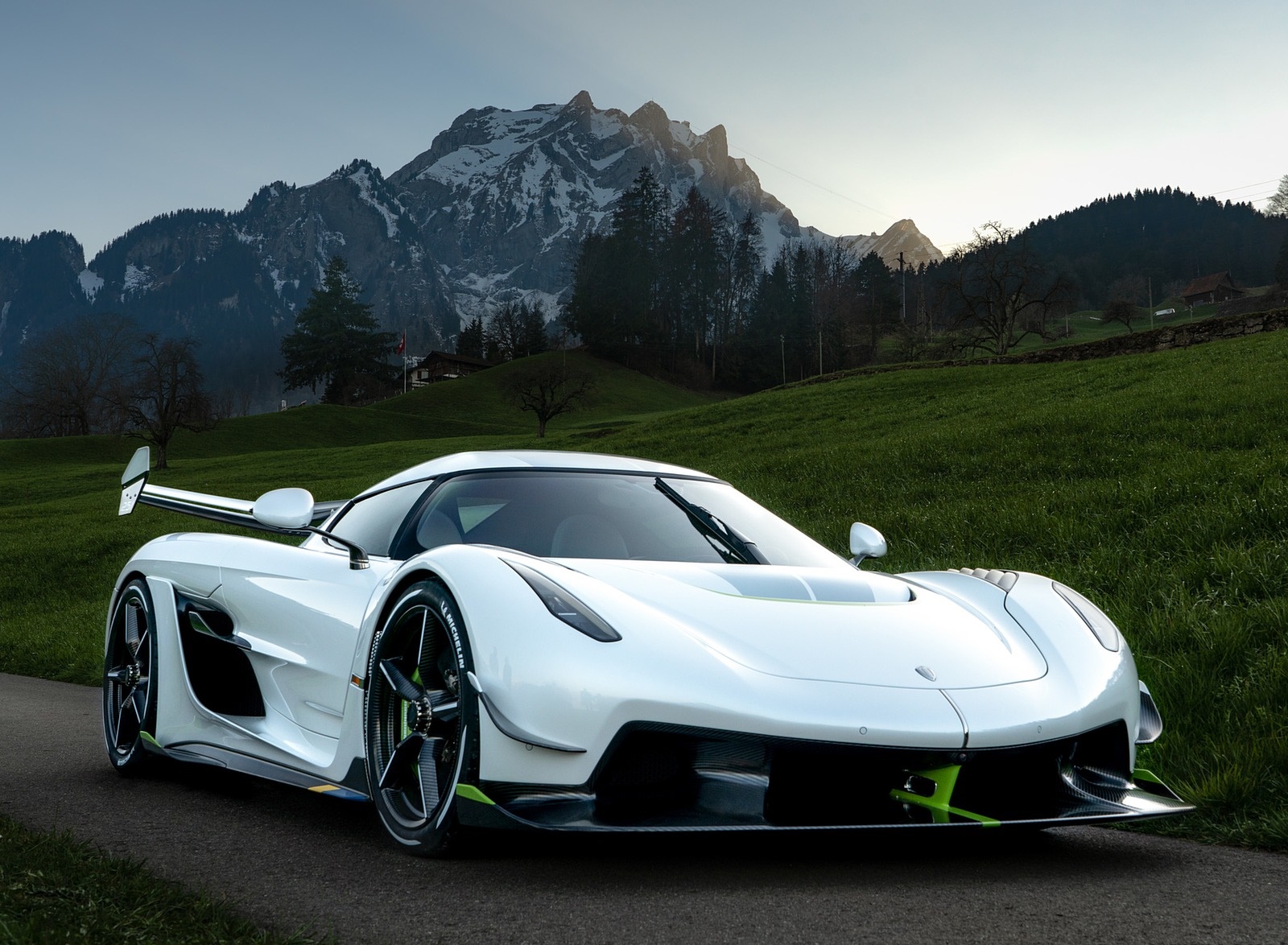 2020 Koenigsegg Jesko Front Three-Quarter Wallpapers #13 of 34