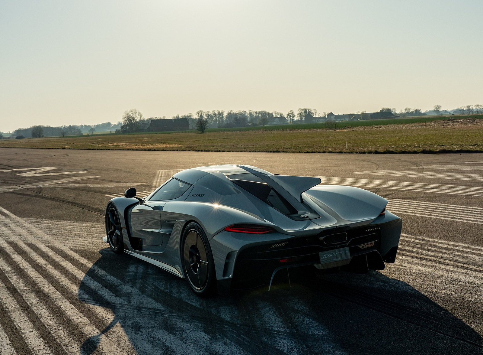 2020 Koenigsegg Jesko Rear Three-Quarter Wallpapers (6)