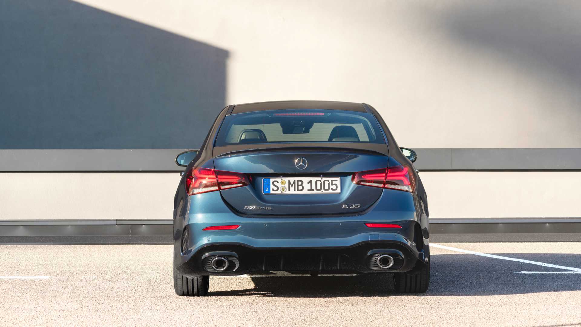 2020 Mercedes-AMG A 35 Sedan Rear Wallpapers #87 of 101