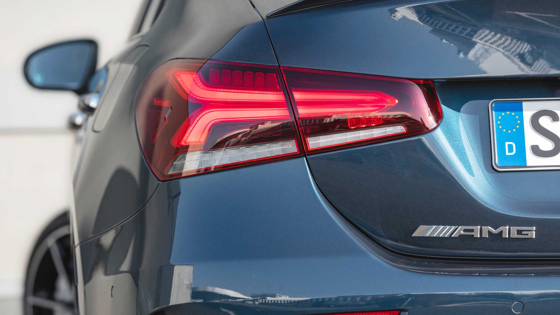 2020 Mercedes-AMG A 35 Sedan Tail Light Wallpapers #92 of 101