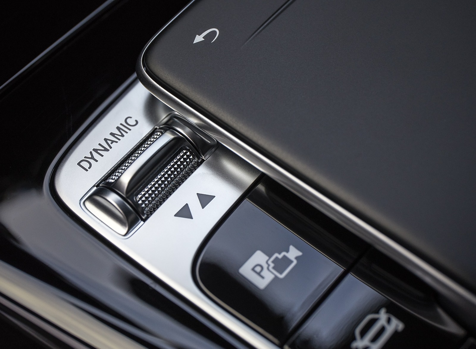 2020 Mercedes-AMG A 35 Sedan (UK-Spec) Interior Detail Wallpapers #74 of 101