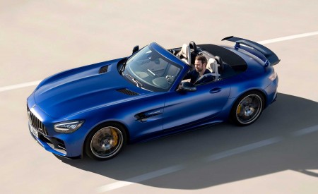 2020 Mercedes-AMG GT R Roadster Front Three-Quarter Wallpapers 450x275 (125)