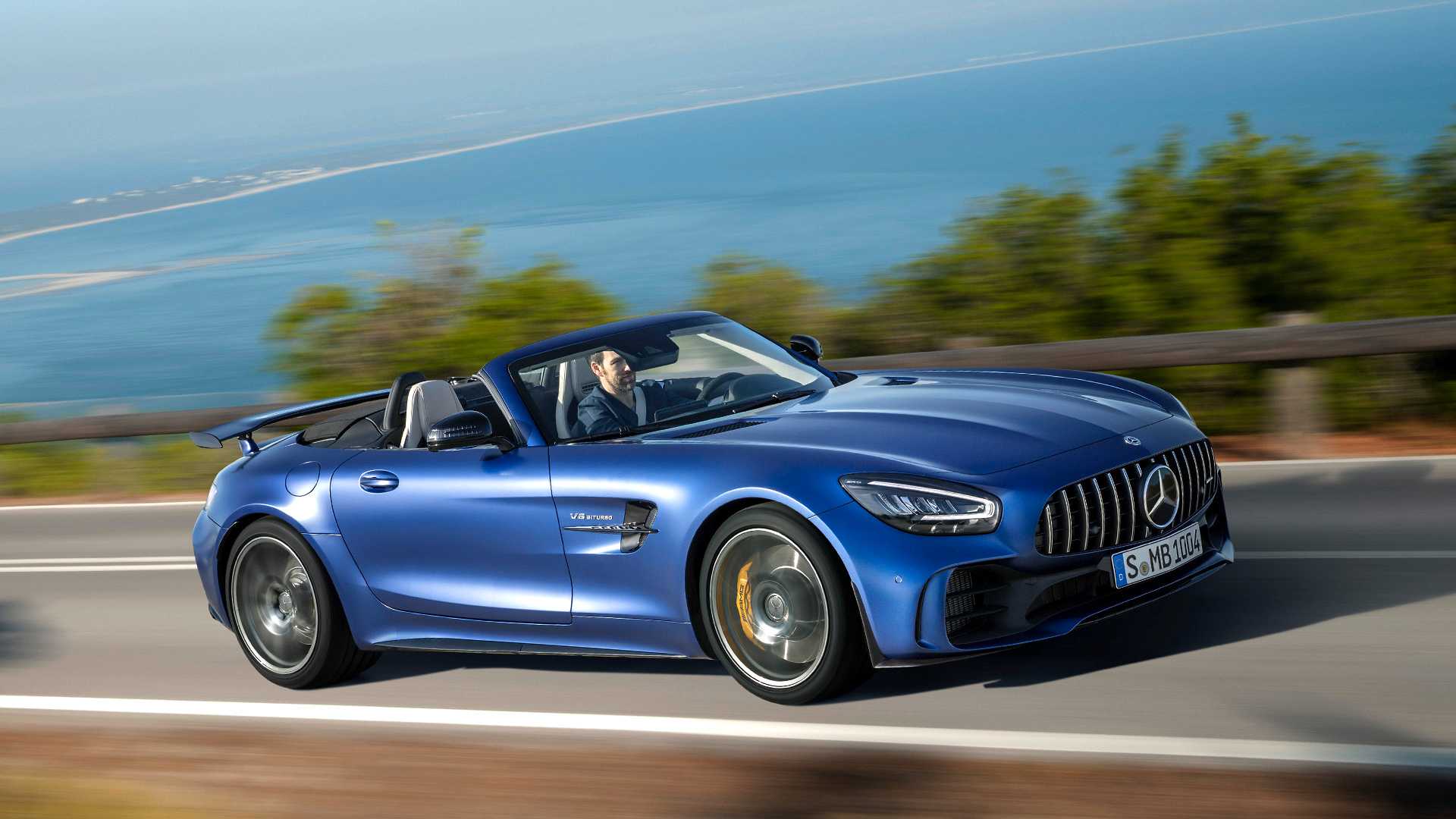 2020 Mercedes-AMG GT R Roadster Front Three-Quarter Wallpapers #126 of 150