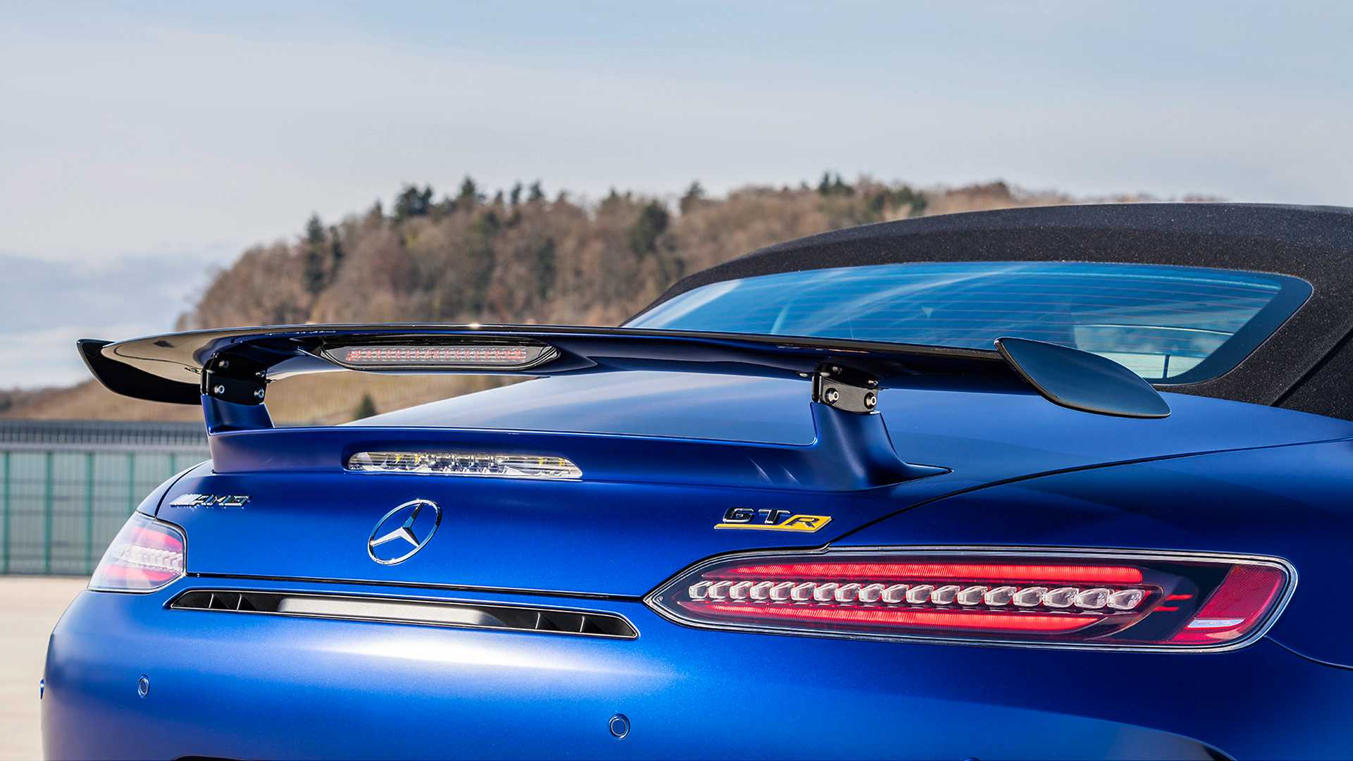 2020 Mercedes-AMG GT R Roadster Spoiler Wallpapers #137 of 150