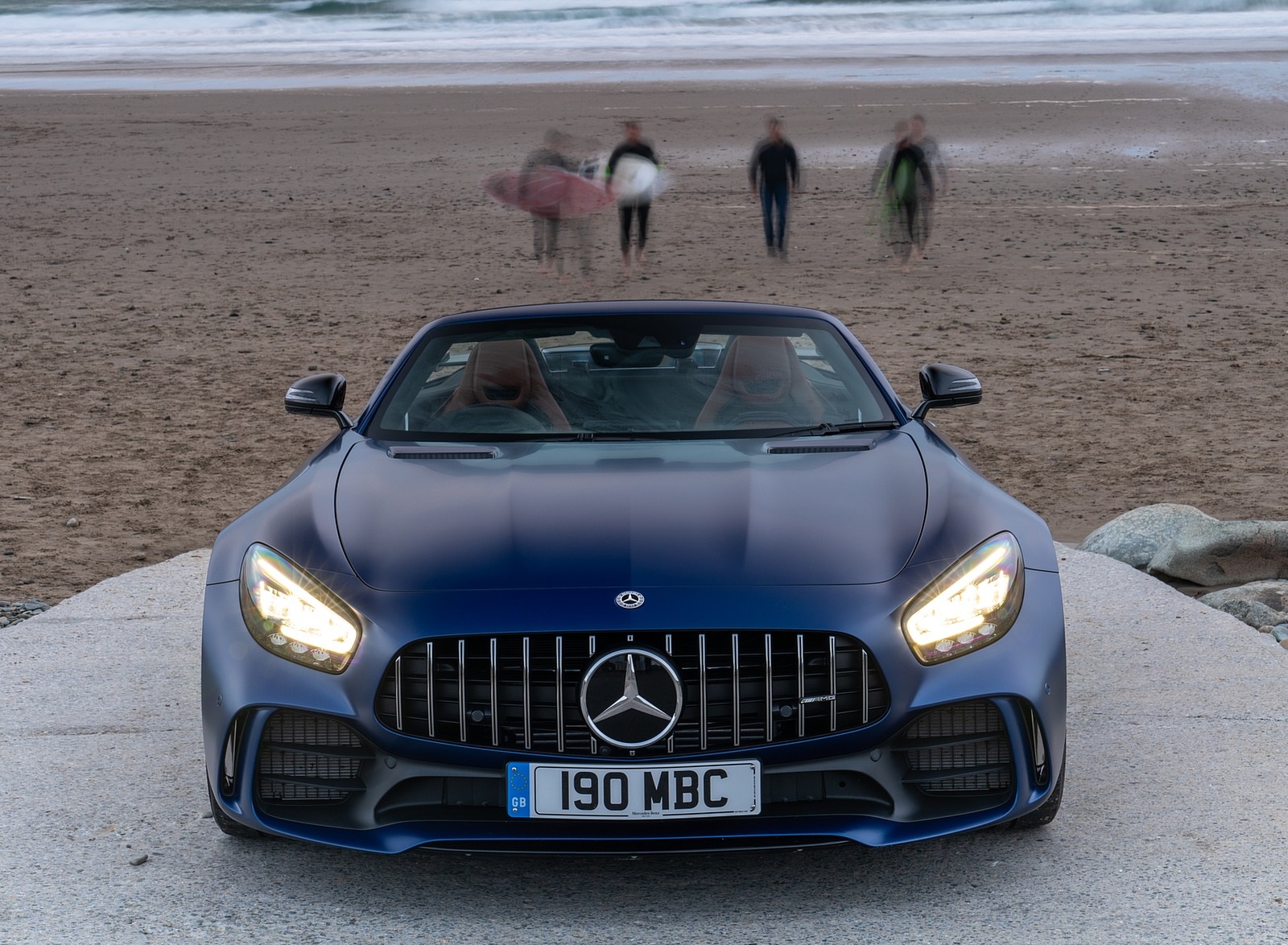 2020 Mercedes-AMG GT R Roadster (UK-Spec) Front Wallpapers #74 of 150