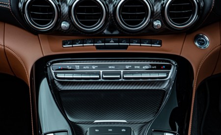 2020 Mercedes-AMG GT R Roadster (UK-Spec) Interior Detail Wallpapers 450x275 (114)