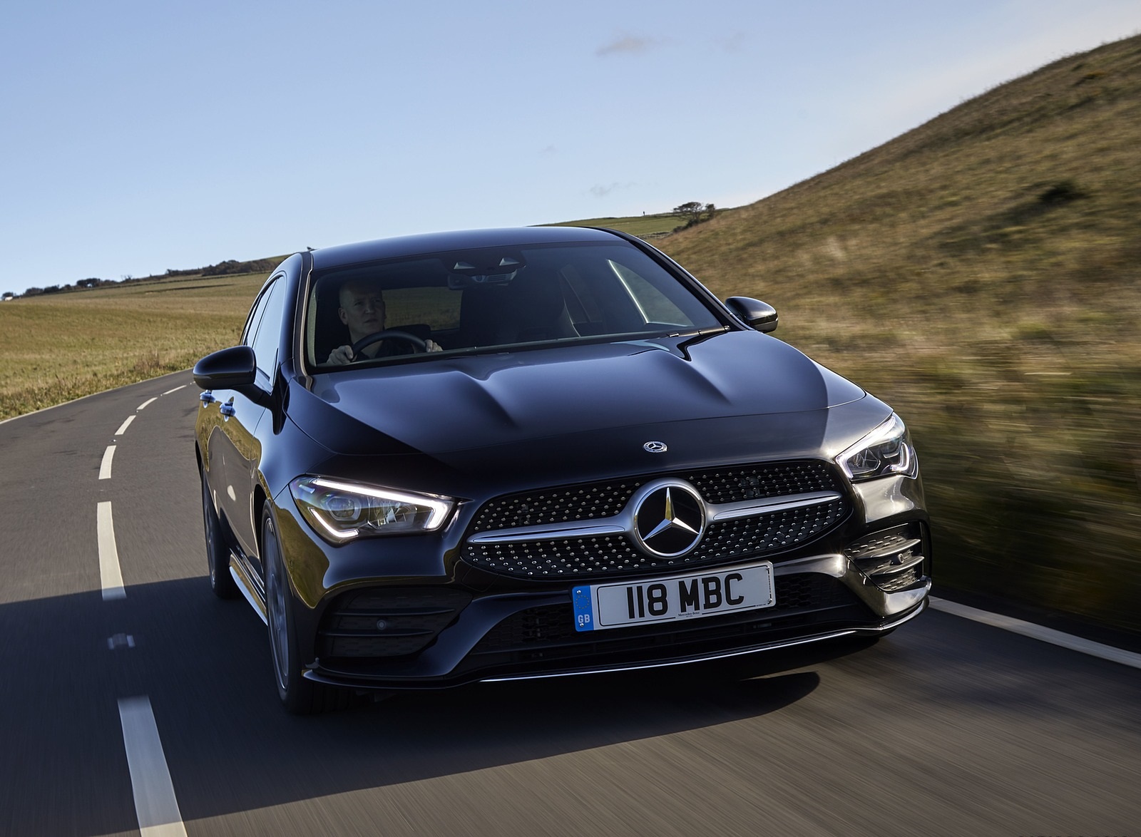 2020 Mercedes-Benz CLA 220 Shooting Brake (UK-Spec) Front Wallpapers #6 of 104