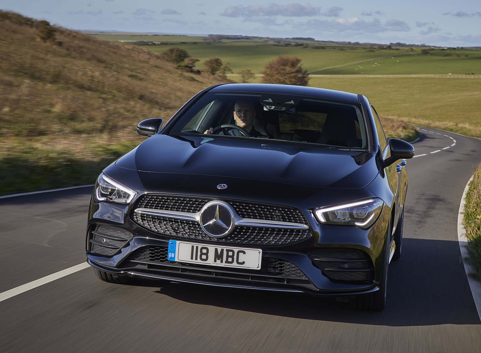 2020 Mercedes-Benz CLA 220 Shooting Brake (UK-Spec) Front Wallpapers (8)