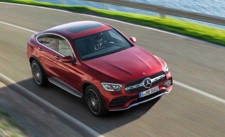 2020 Mercedes-Benz GLC 300 Coupe 4MATIC (Color: Designo Hyacinth Red Metallic) Front Three-Quarter Wallpapers 450x275 (68)
