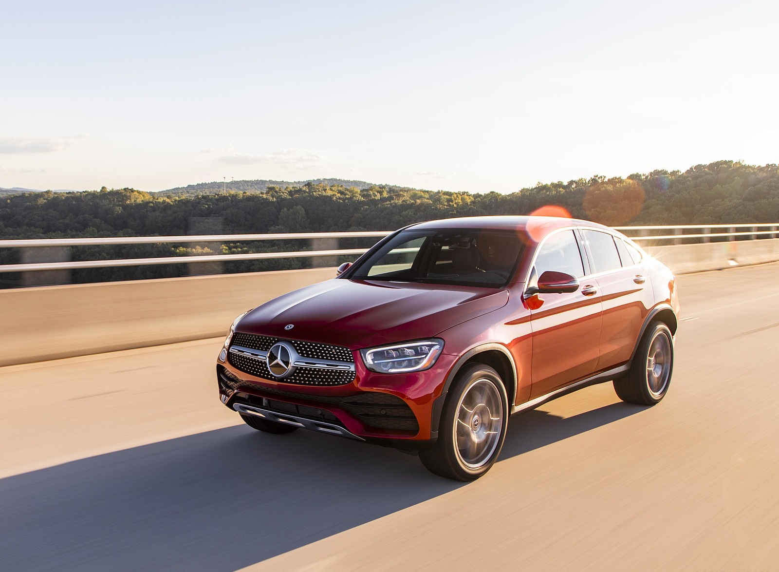 2020 Mercedes-Benz GLC 300 Coupe (US-Spec) Front Three-Quarter Wallpapers #8 of 94