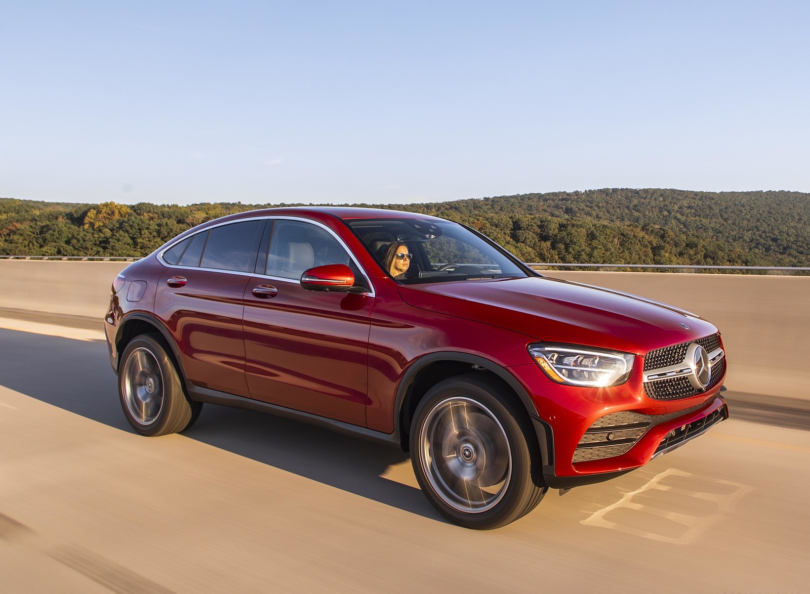 2020 Mercedes-Benz GLC 300 Coupe (US-Spec) Front Three-Quarter Wallpapers #5 of 94