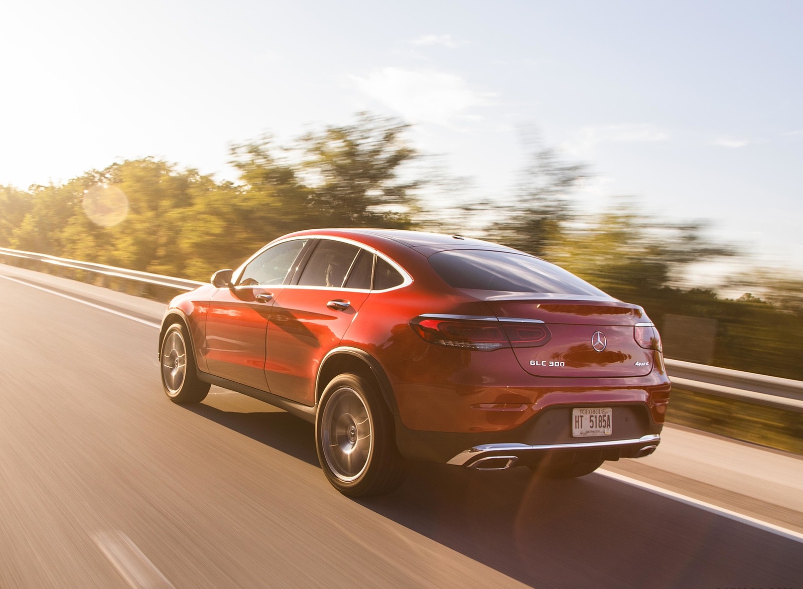 2020 Mercedes-Benz GLC 300 Coupe (US-Spec) Rear Three-Quarter Wallpapers #11 of 94