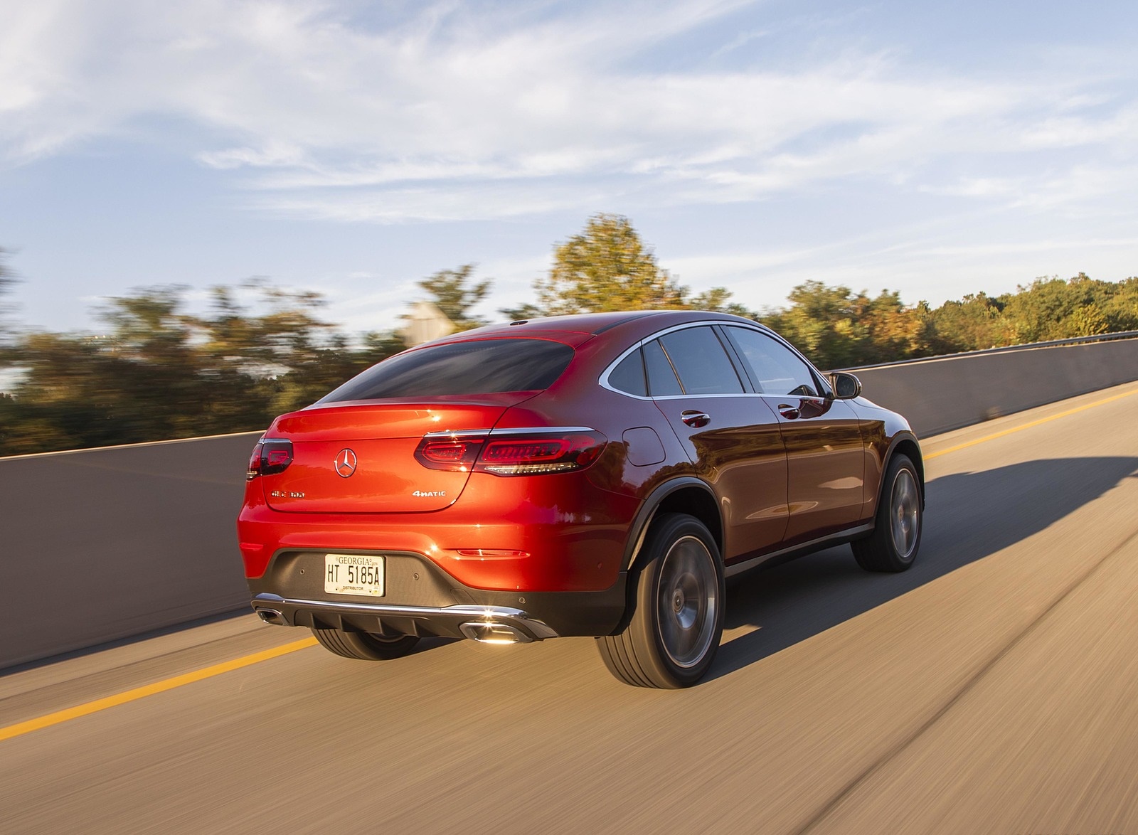 2020 Mercedes-Benz GLC 300 Coupe (US-Spec) Rear Three-Quarter Wallpapers #14 of 94
