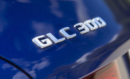2020 Mercedes-Benz GLC 300 (US-Spec) Badge Wallpapers 450x275 (14)