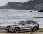 2020 Mercedes-Benz GLC (Color: Designo Selenite Grey Magno) Front Three-Quarter Wallpapers 150x120 (52)