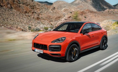 2020 Porsche Cayenne Coupe Front Three-Quarter Wallpapers 450x275 (173)