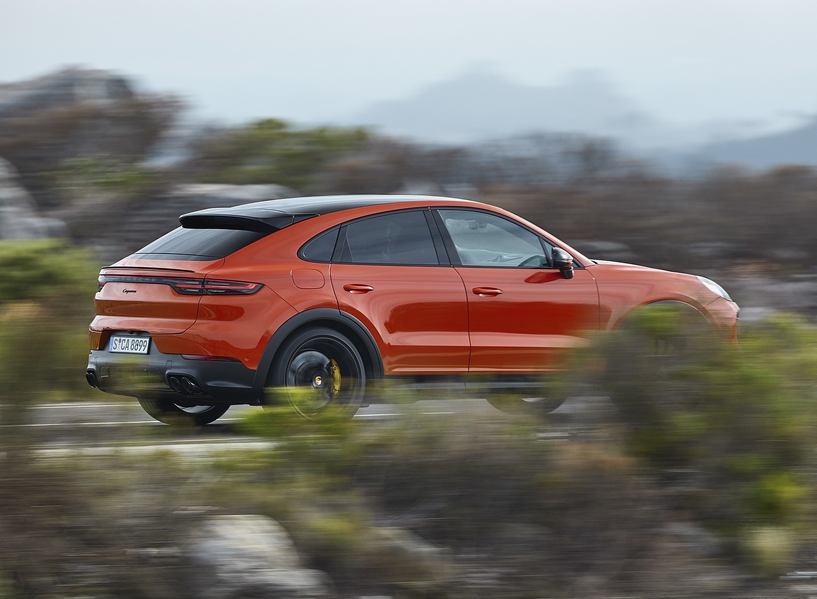 2020 Porsche Cayenne Coupe Rear Three-Quarter Wallpapers #174 of 212